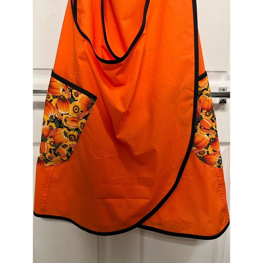 CrissCross Apron Fall Halloween: Cottagecore Pumpkin Apron Sizes L-XXL Crossback